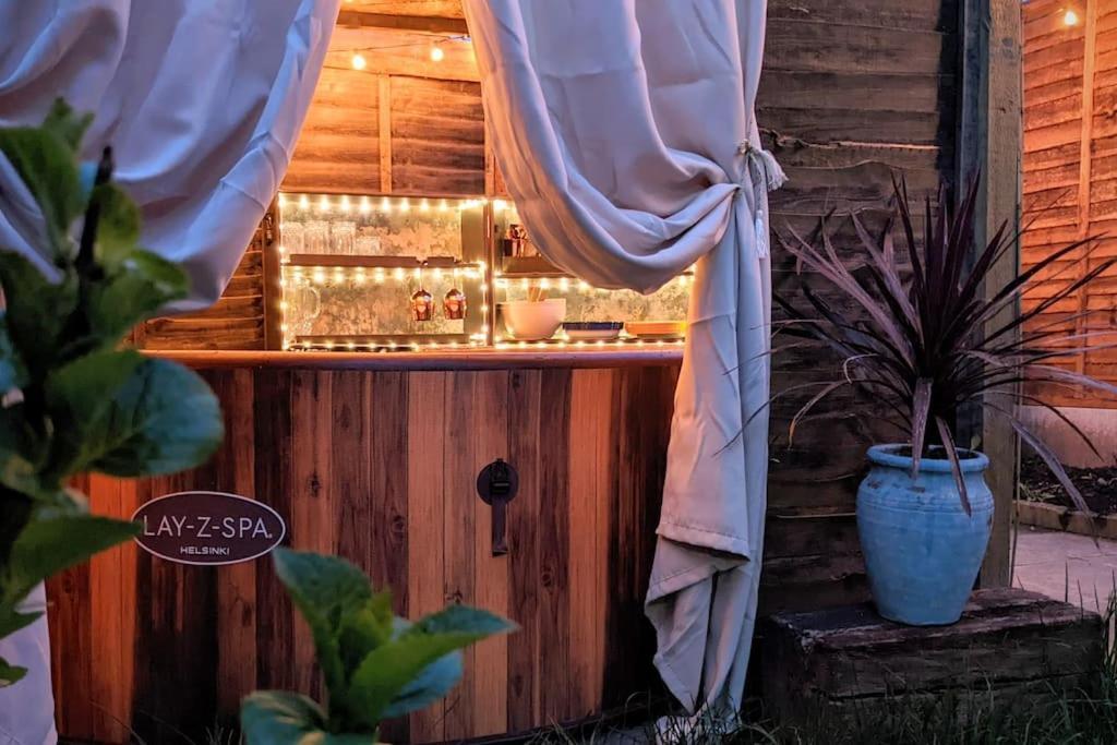 Baker'S Cottage, Urban Spa And Garden Bar Evesham Exteriör bild
