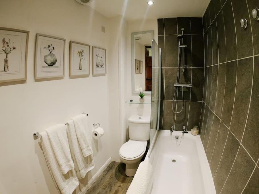 Baker'S Cottage, Urban Spa And Garden Bar Evesham Exteriör bild